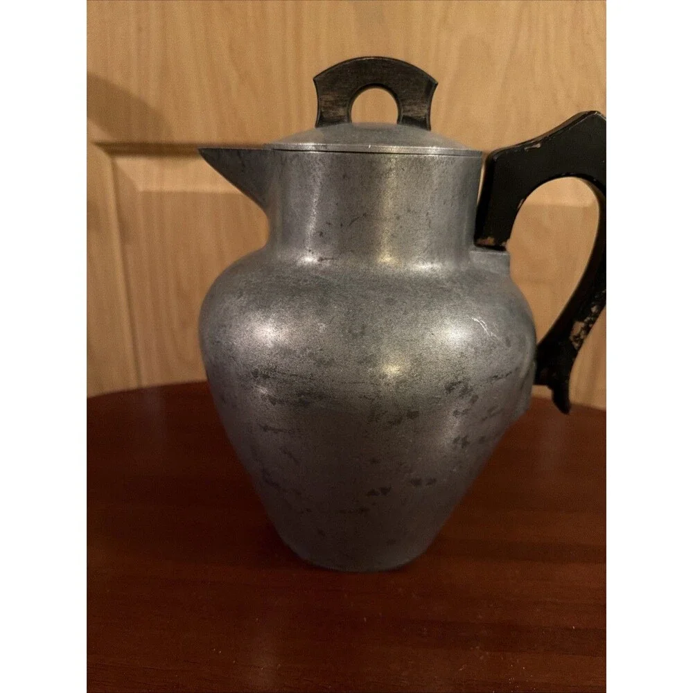 Vtg BANNE Cookware Cast Aluminum Tea/Coffee Pot & Strainer 10”X9 Unpolished. GUC
